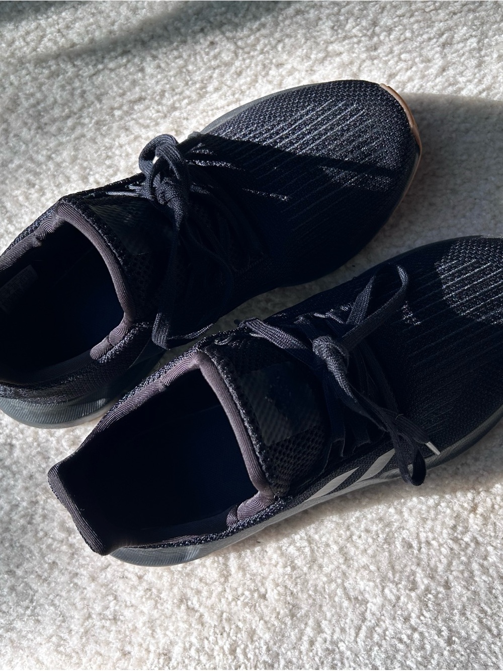 ADIDAS MENS SWIFT RUN 1.0 SNEAKER